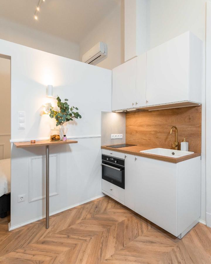 Charming Studio - In The Downtown — Fotók 3